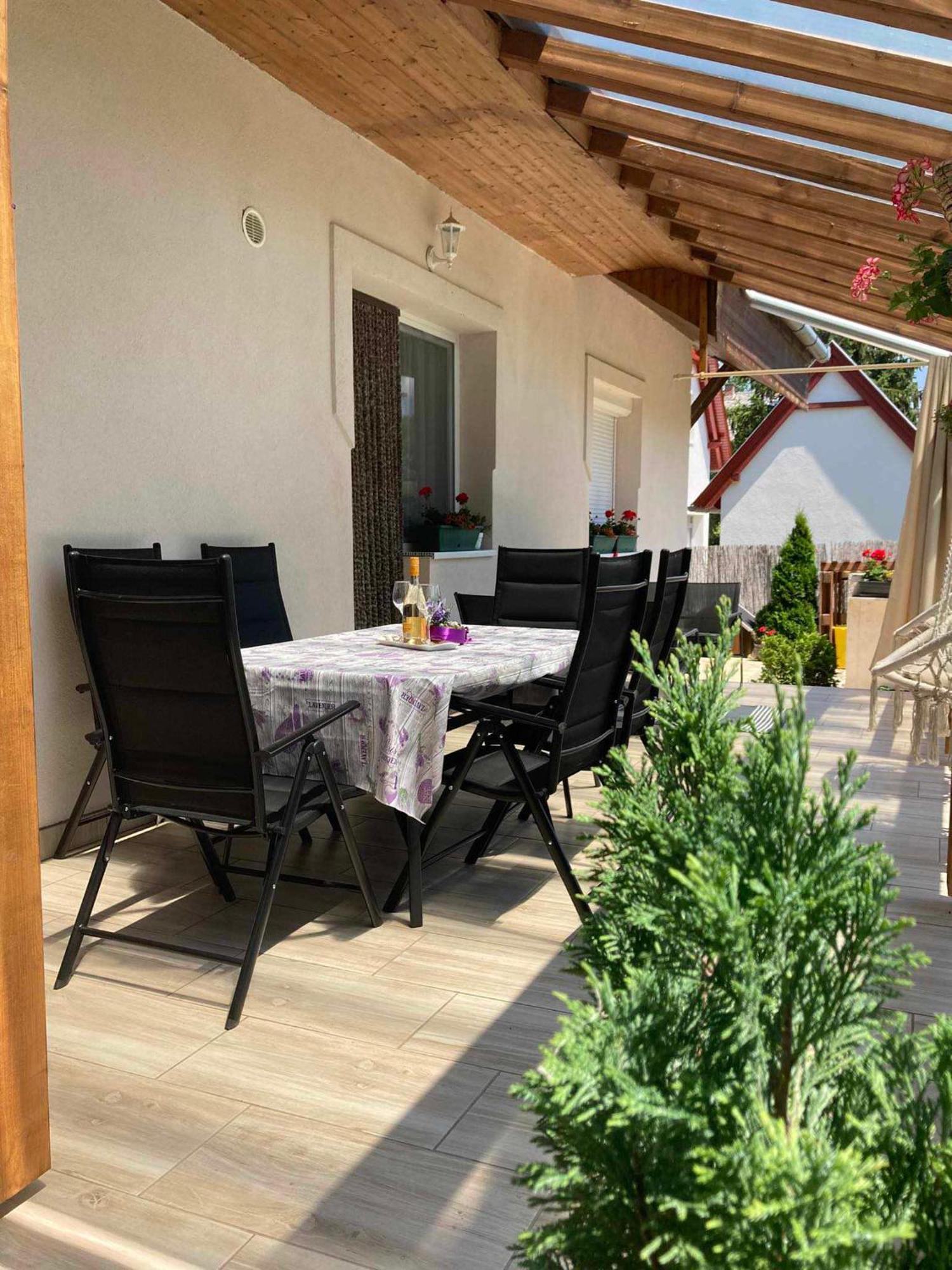 Levendula Vendeghaz Villa Balatonföldvár Екстериор снимка